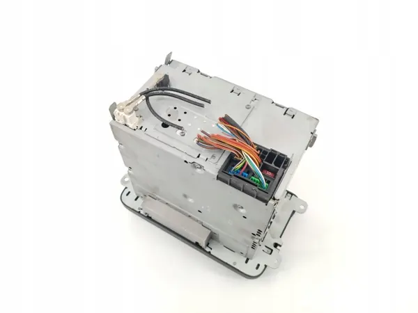 Radio-Panel OEM 3C8035195G für Passat B7 - Gebraucht image 4