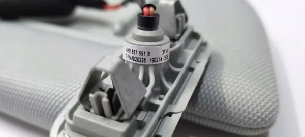 Sonnenschutz OEM 4KE857551B 4KE857552E für Audi E-Tron image 7