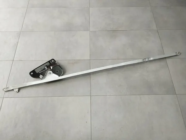 Audi A5 Sportback poikkipalkki OEM 8F0505219 image 2
