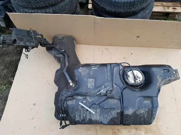 Bränsletank och pump Renault Laguna I Lift 1.8 16V image 2
