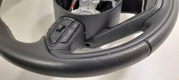 Volante Dianteiro Toyota Yaris Cross 2022 OEM GS12008770 image 7