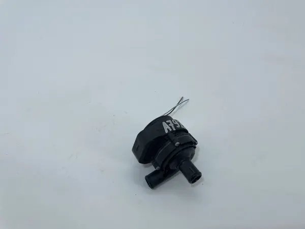 Pompe à eau Mercedes OEM A2118350028 - Occasion image 2