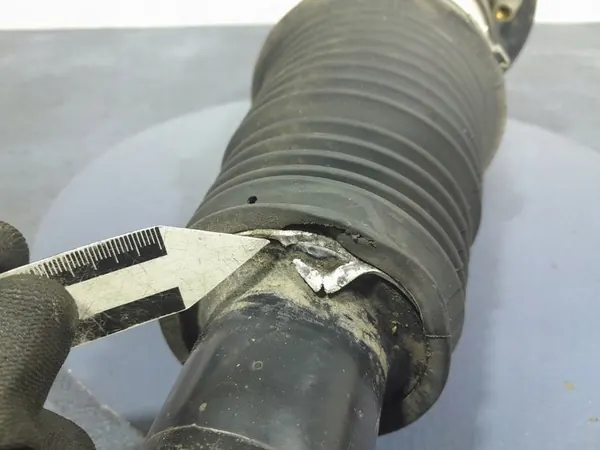 AUDI A6 C7 Ammortizzatore Anteriore Destro Sinistro 4G0616039AD image 2