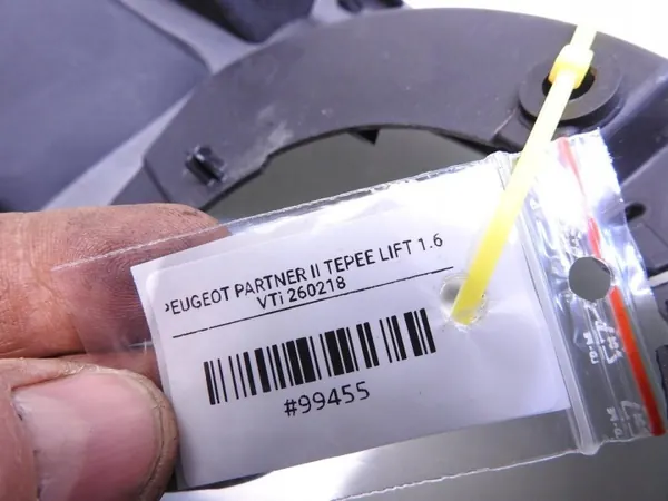 Vänster halogenkorgram OEM 9677621380 för Peugeot image 4