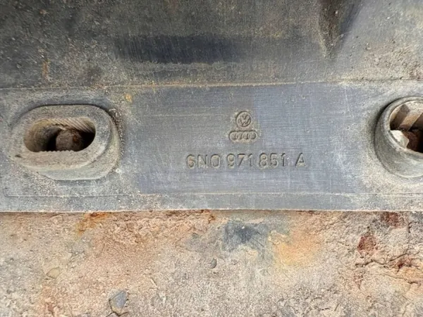 Hinterachsträger OEM 6N0971851A für VW Polo III image 9