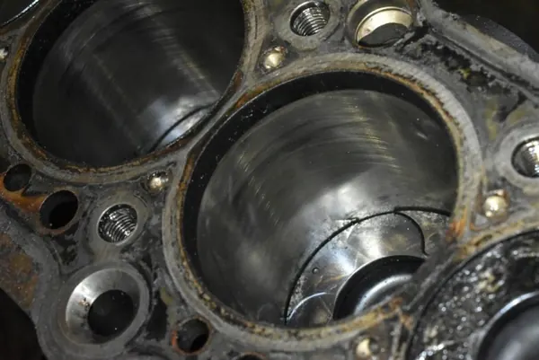 Moottorilohko Alaosa A17DTE OEM mamAUTO-1034619 image 8