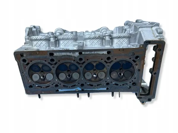 Tapa de culata Mercedes OEM A2600102301 image 5