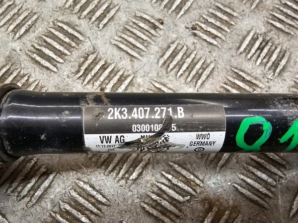 Vänster kort drivaxel fram VW Caddy III 2.0TDI image 3