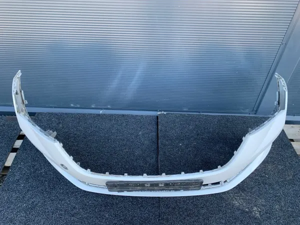Skoda Scala voorbumper OEM 657807221 Wit image 4