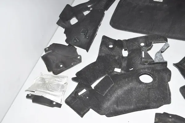 Isolamento Acústico BMW X1 (E84) 2.0L 2011 2990455 image 6