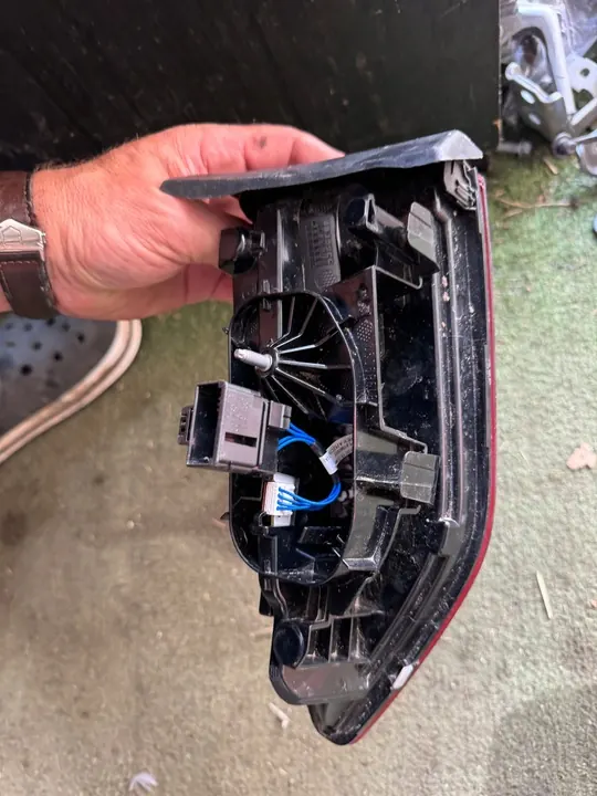 VW GOLF 7 LIFT LUZ TRASERA DERECHA LED 5G0945096Q image 5