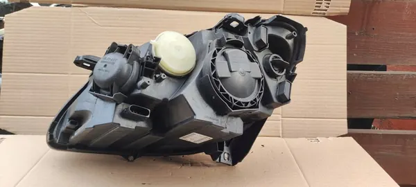 Mercedes B-Klasse W169 Koplamp image 10