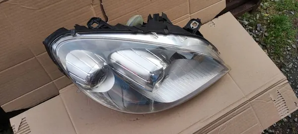 Mercedes B-Klasse W169 Koplamp image 6