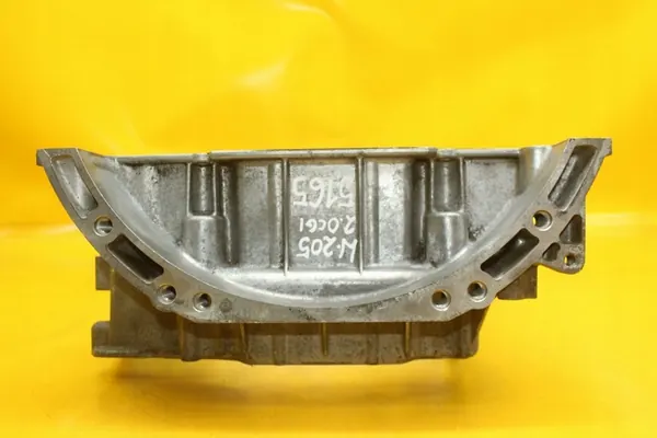 Oljepanna Mercedes W205 2.0 CGI A2740140100 image 3