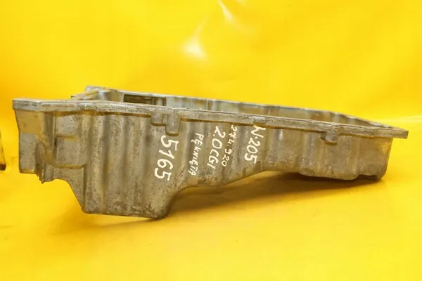 Oljepanna Mercedes W205 2.0 CGI A2740140100 image 4