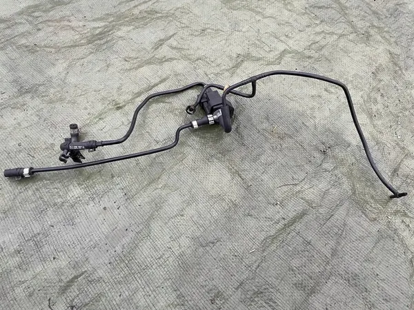 Vakuumschlauch Ventil Porsche Cayenne 3.6 GTS image 3