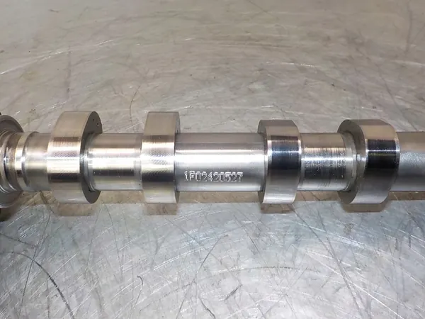 ÁRBOL DE LEVAS RENAULT CLIO III 1.6 B 7700274413 image 2