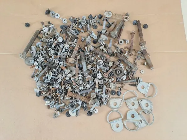 OEM Montagebolzen & Muttern 7kg für Peugeot Expert III image 2