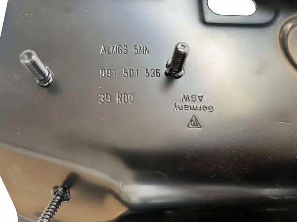 Porsche 99150191401 Rechte Längsträger - Gebraucht image 6