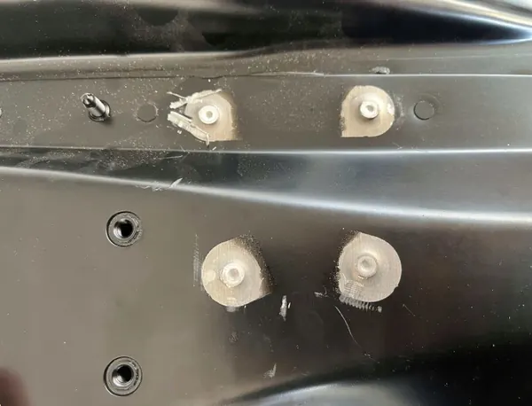 Porsche 99150191401 Rechte Längsträger - Gebraucht image 7