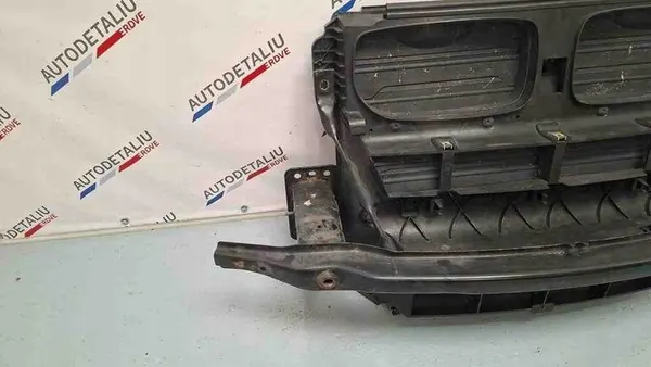 Radiador completo BMW X5 E70 2.99L Diesel image 3