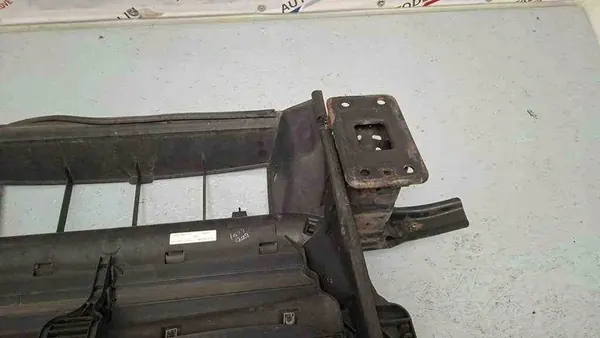 Radiador completo BMW X5 E70 2.99L Diesel image 7