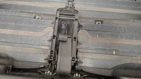 Radiador completo BMW X5 E70 2.99L Diesel image 9