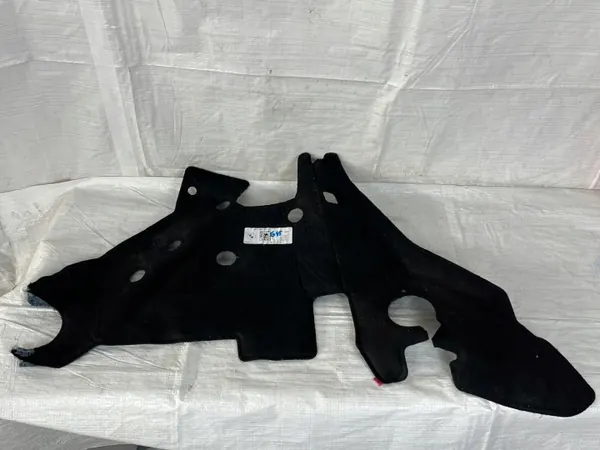 BMW X3 G45 vasen pyöräkaaren eriste OEM 5A88825 image 2