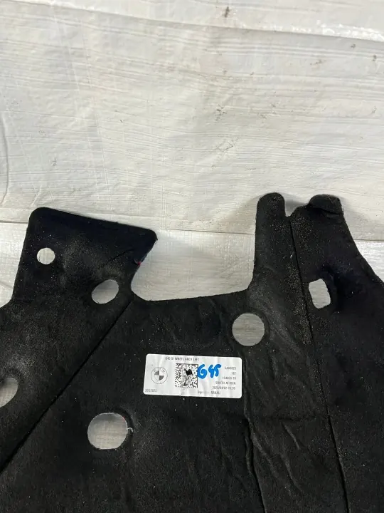 BMW X3 G45 vasen pyöräkaaren eriste OEM 5A88825 image 5