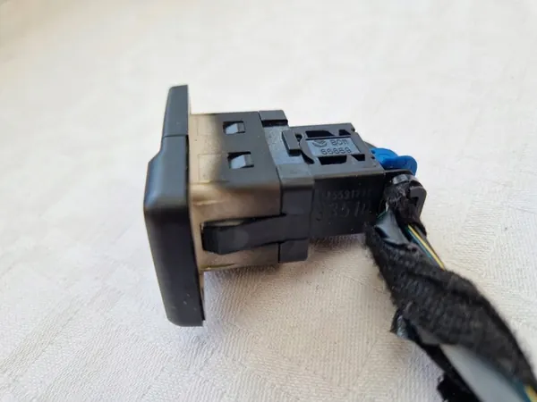 USB-aansluiting Fiat OE 735531771 image 2