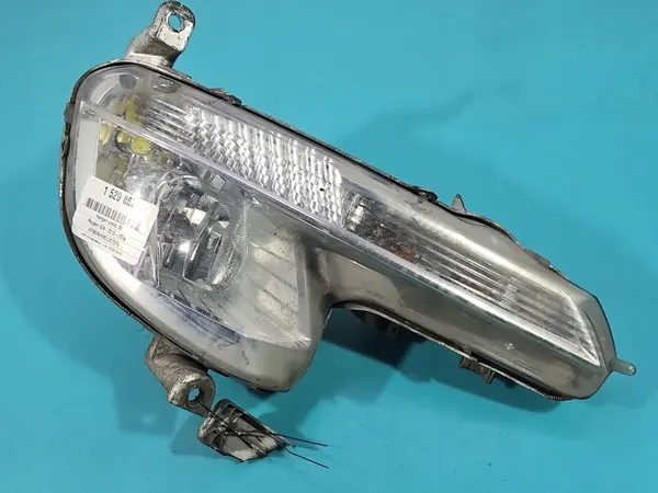 Farol Halógeno Direito Peugeot 508 I image 2