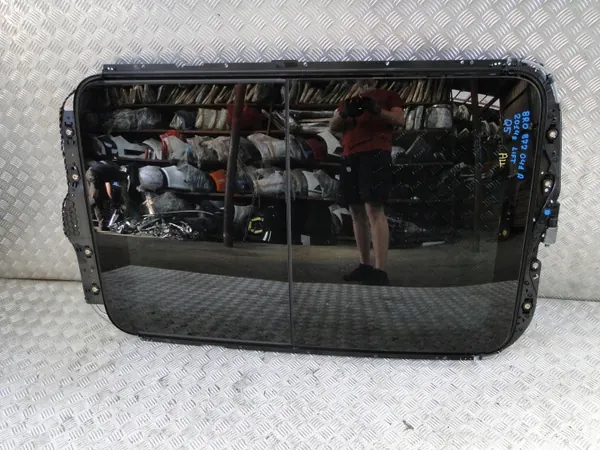 Techo Panorámico usado OEM 8R0877041A para Audi Q5 image 5