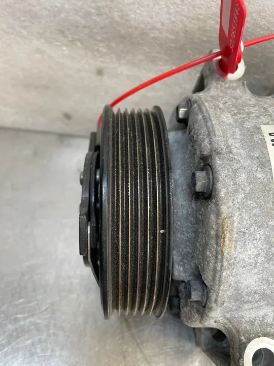 Airco Compressor VW Skoda Seat 1K0820859F image 3