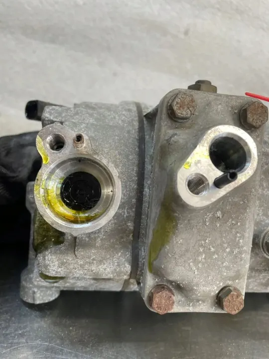 Airco Compressor VW Skoda Seat 1K0820859F image 5