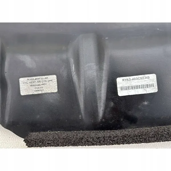 Aston Martin Vantage IV Lufteinlass OEM RY63-403C52-AB image 3