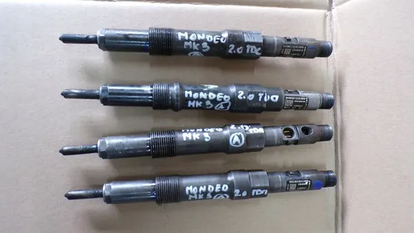 MONDEO MK3 2.0 TDCI Injektor 2S7Q9K546AH image 2