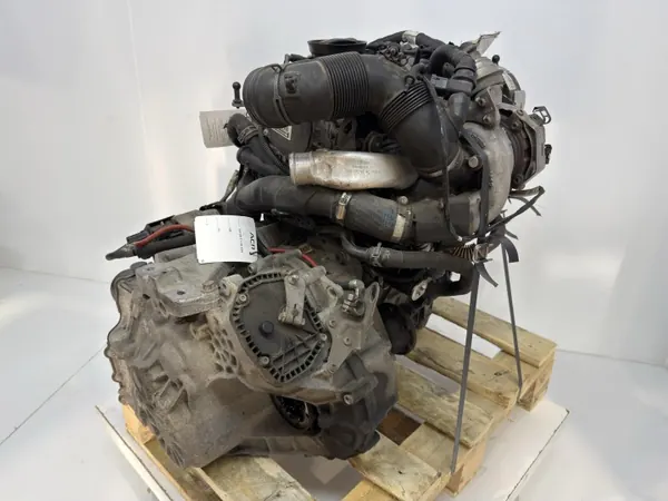Begagnad 1.6 TDI 105hk motor för Skoda VW image 9