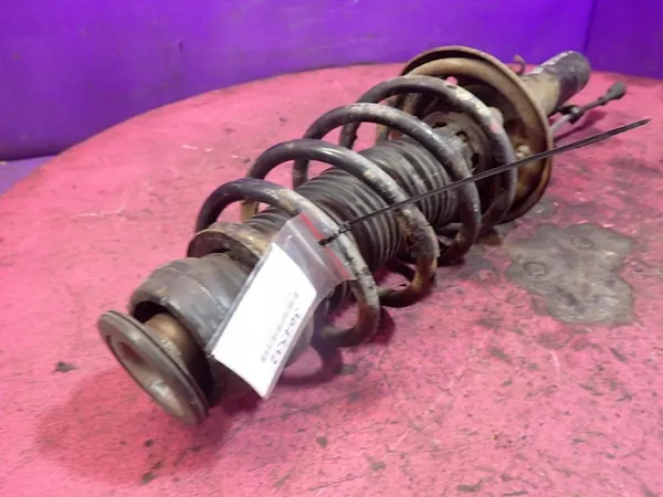 AUDI A3 8L 96-00 1.9 TDI Ammortizzatore Anteriore Destro 1J0413031P image 4