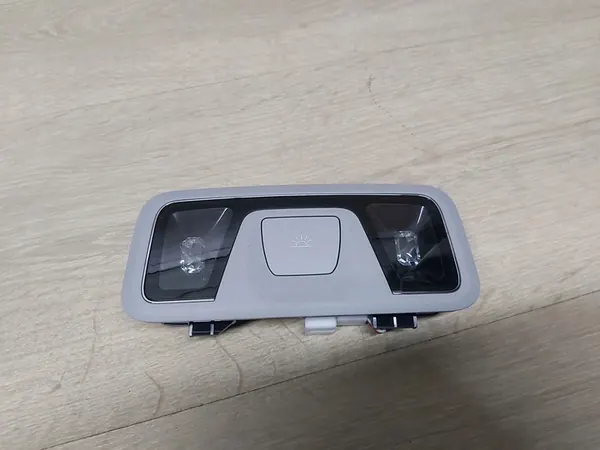 OMODA 5 E5 C5 Lumière de cabine 605000745AA image 1