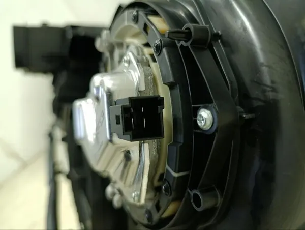 Carcasse de souffleur Mercedes-Benz EQE V295 2023 A2978303103 image 10