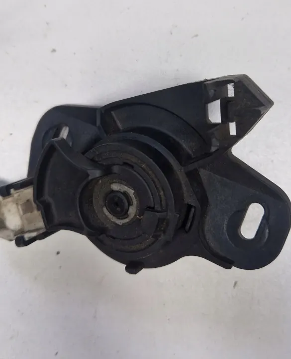 Bouton coffre sans clé OEM pour Opel Vectra C Berline/HB image 4