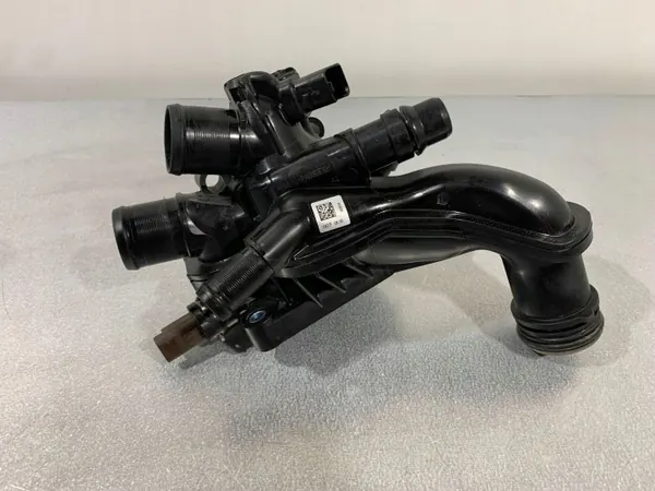 Carcasa termostato FBZ18793 para Peugeot 5008 2018 image 2