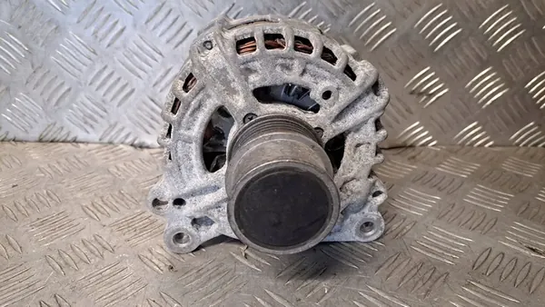 VW GOLF VII 7 Alternator image 4