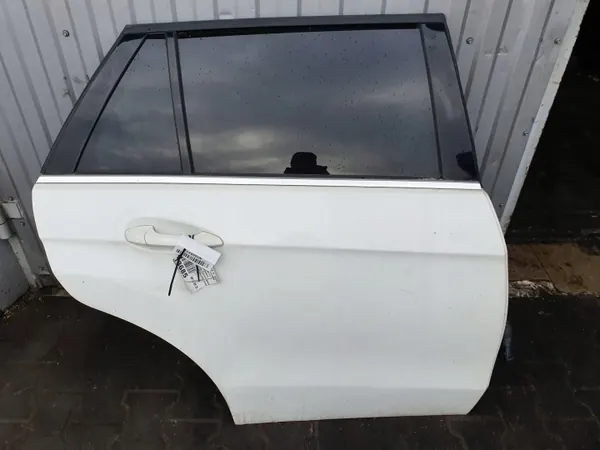 Rechter Achterdeur 799 Mercedes E250 W212 OEM image 2