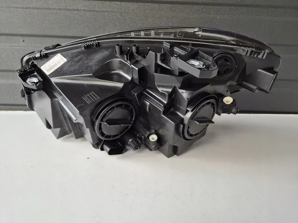 Rechter Koplamp Mercedes Benz CLA W117 A1178200461 image 7