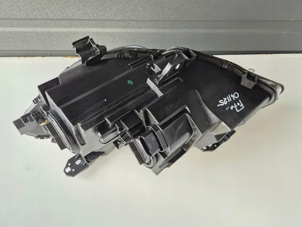 Rechter Koplamp Mercedes Benz CLA W117 A1178200461 image 8