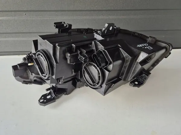 Rechter Koplamp Mercedes Benz CLA W117 A1178200461 image 9