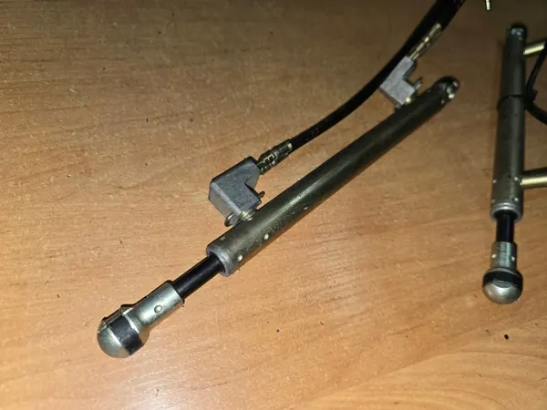 BMW 3 E46 Cabrio Dachaktuator Set OEM - Links & Rechts image 5