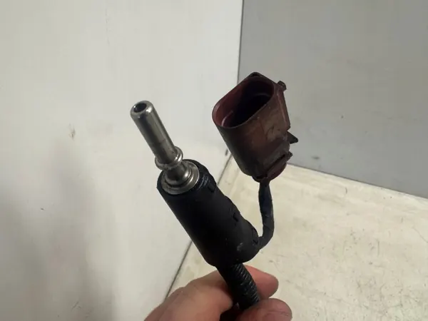 Tuyau AdBlue Audi OEM 4G0131984AD pour A6 C7 Allroad image 6