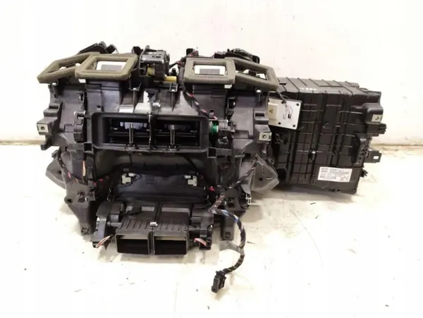 Rolls-Roycen puhallinkotelo OEM 9197019 Ghost 2010 image 2